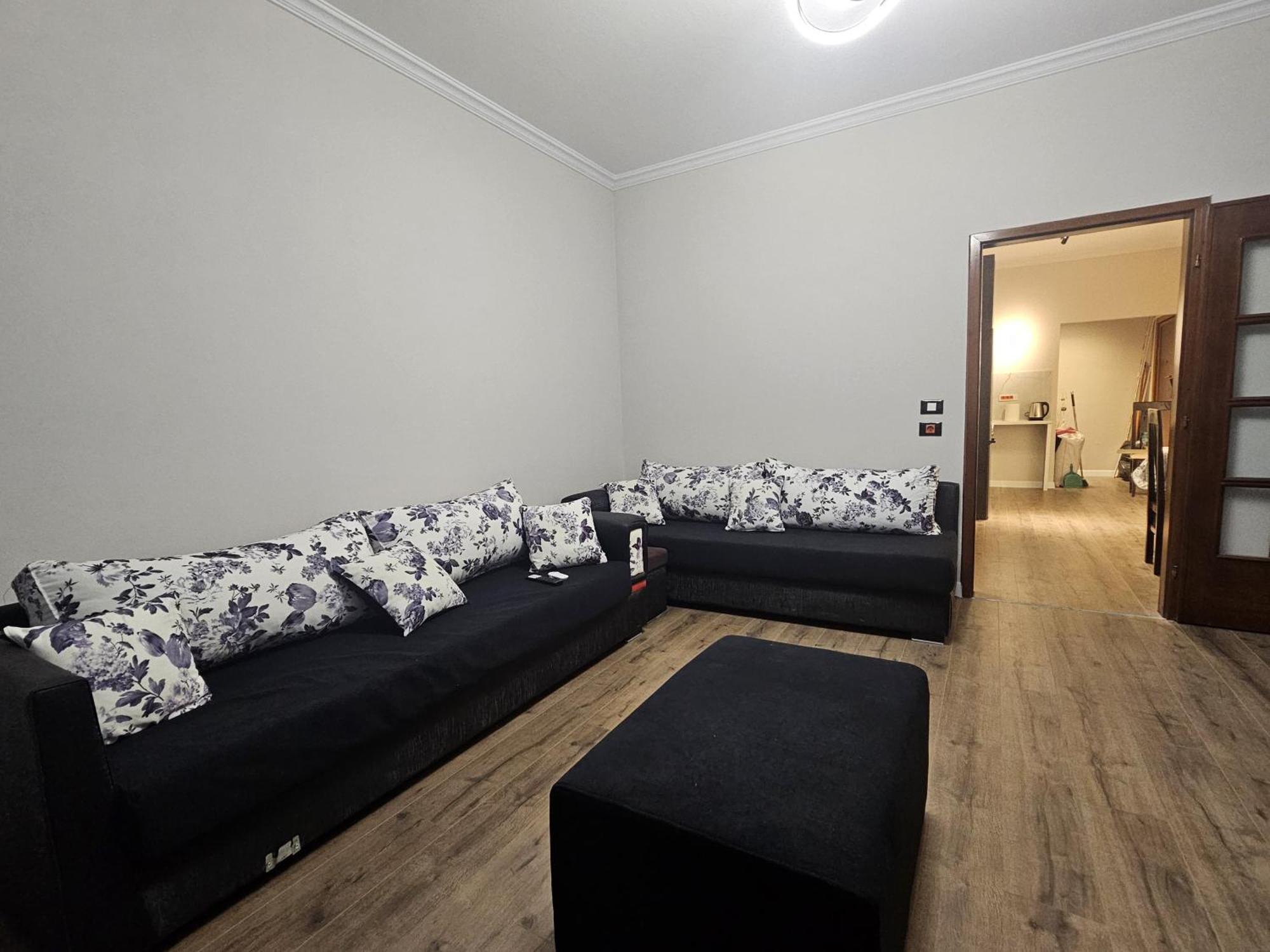 Sky Apartaments City Center Tiranë Ngoại thất bức ảnh