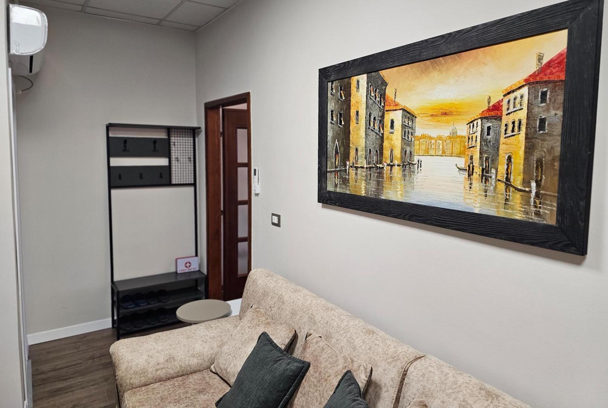 Sky Apartaments City Center Tiranë Ngoại thất bức ảnh