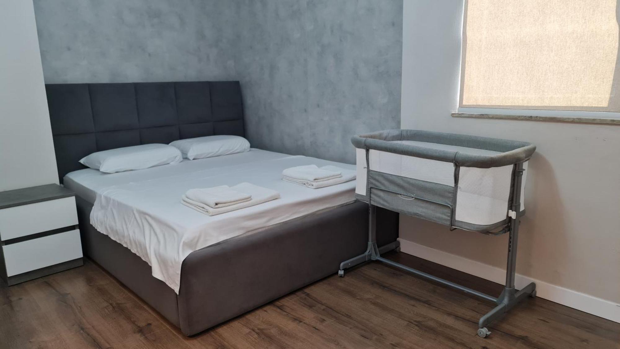 Sky Apartaments City Center Tiranë Ngoại thất bức ảnh